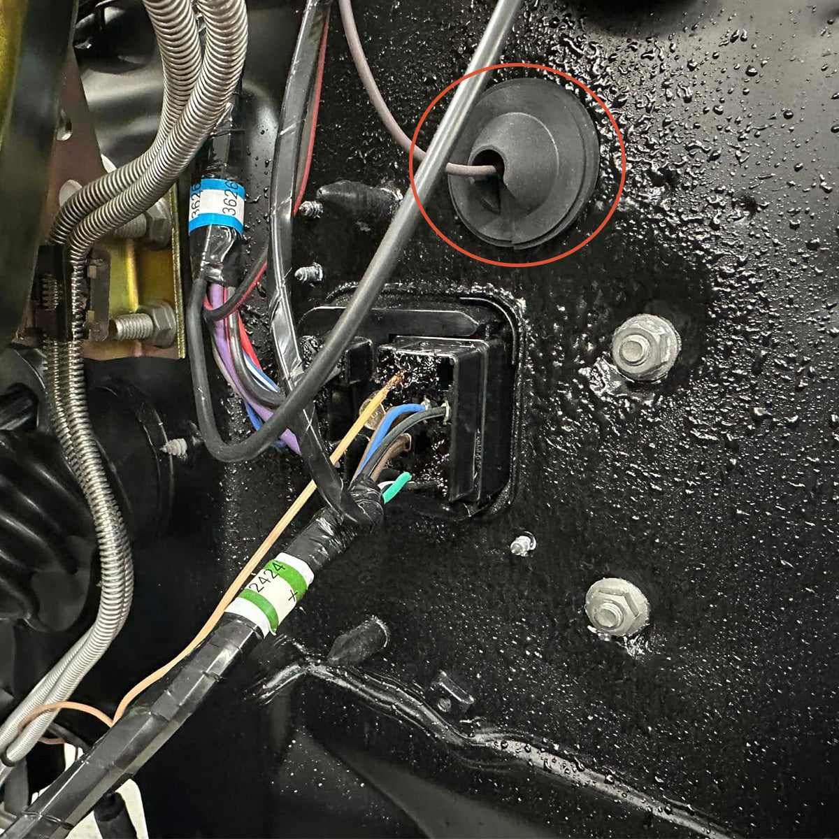 1964-76 GM A,F,X-Body Blower Motor Wire Firewall Grommet Non AC Cars, 1pc