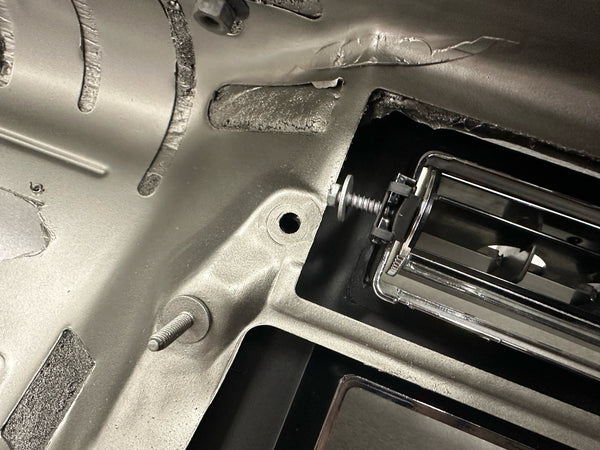 1970-72 Pontiac Lemans GTO Center Dash Vent Hardware With AC